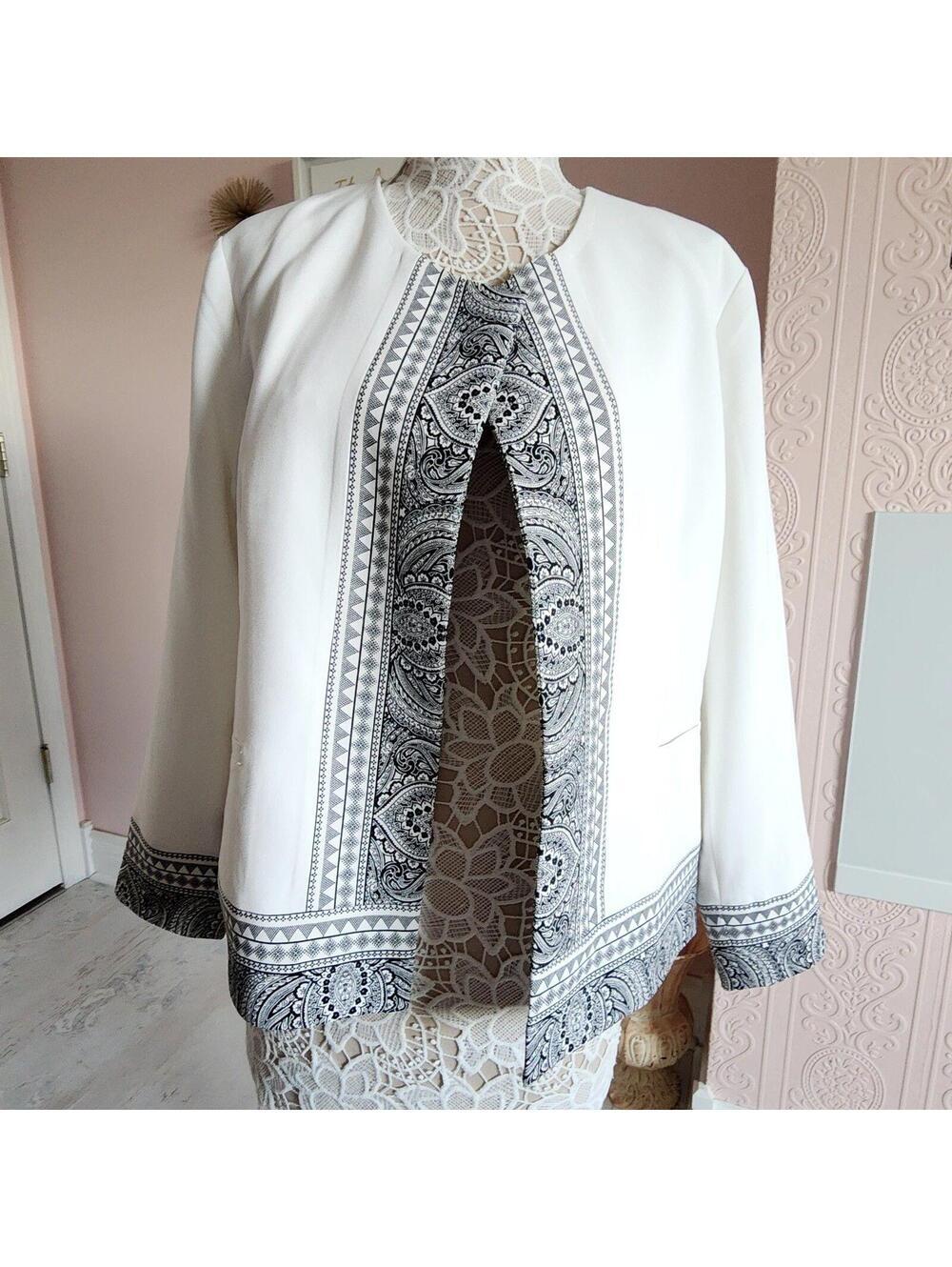 NWT Chico's Printed-Border open Jacket size 2 (large or 12) white black